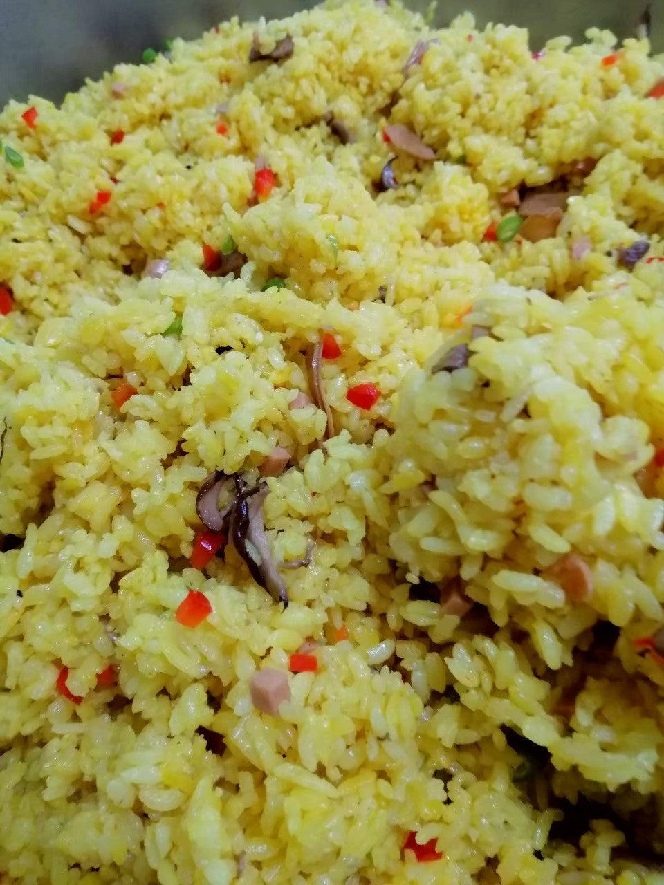 懷舊Q魯便當-薑黃青蔬炒飯